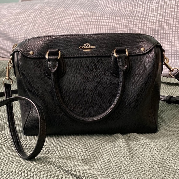 Coach Handbags - Coach purse